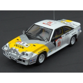 Opel Manta 400 Gr.B Nr.10 Safari Rally 1984 (2nd Place) model 1:43 IXO Models RAC251