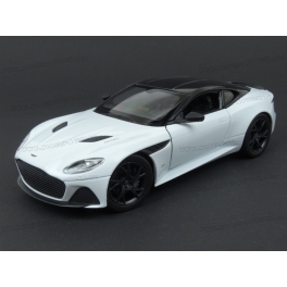 Aston Martin DBS Superleggera 2018 (White) model 1:24 WELLY WE-24095w