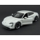 Porsche Taycan Turbo S 2020 (White) model 1:24 Bburago BB-24-18-21098W