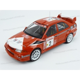 Mitsubishi Carisma GT Evolution VI Nr.2 Rally San Remo 1999 model 1:18 IXO MODELS 18RMC074B.20