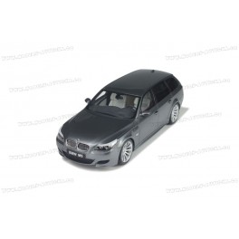 BMW (E61) M5 Touring 2007, OttO mobile 1/18 scale